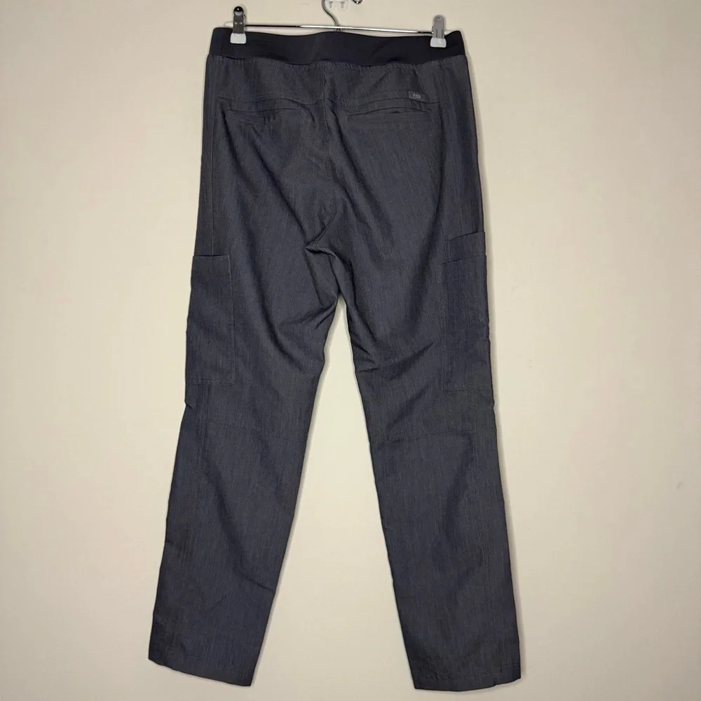 FIGS Axim Cargo Scrub Pants in Graphite Gray